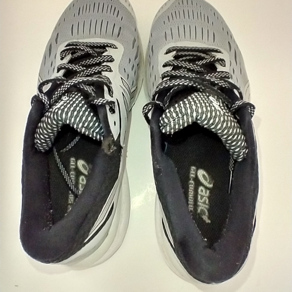 Asics Gel-Cumulus 20 Running Shoes Women's sz 7 (1012A472) - Picture 7 of 10